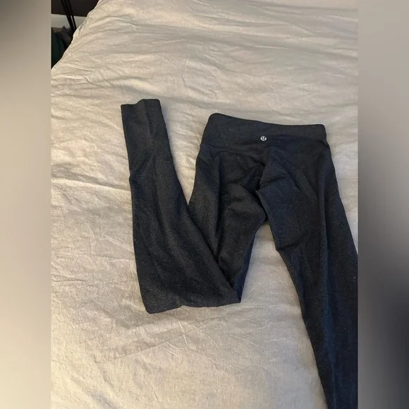 Lululemon Marled Gray Leggings - Picture 2 of 4
